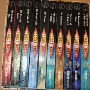 10 Dr Who Novels In Presentation Box
