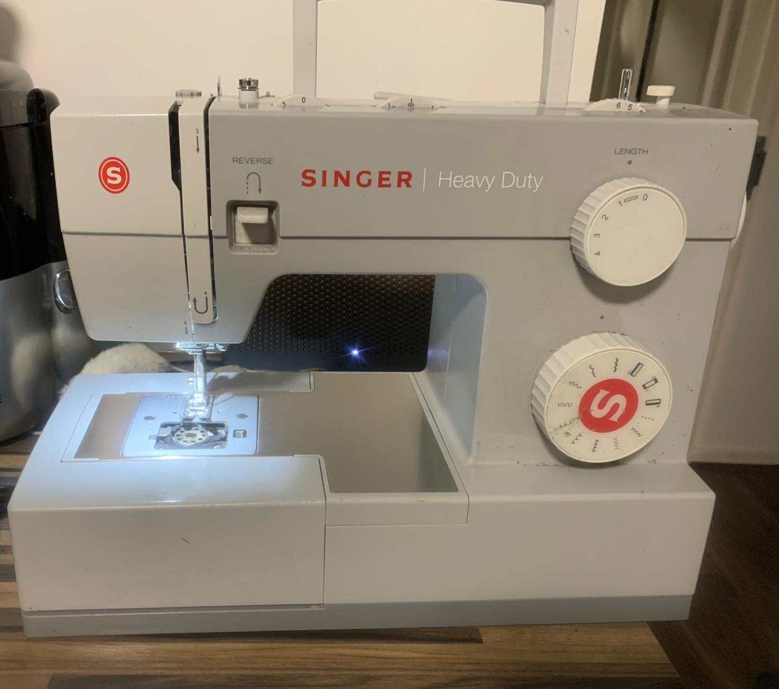 Singer Sewing Machine
