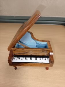 Piano Music Box